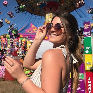 Meet your Posher, Melanie